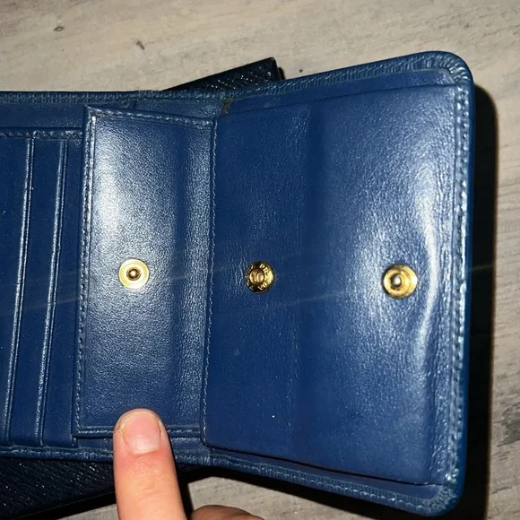 PRADA Blue Vittello Move Leather Trifold Wallet - Picture 12 of 16